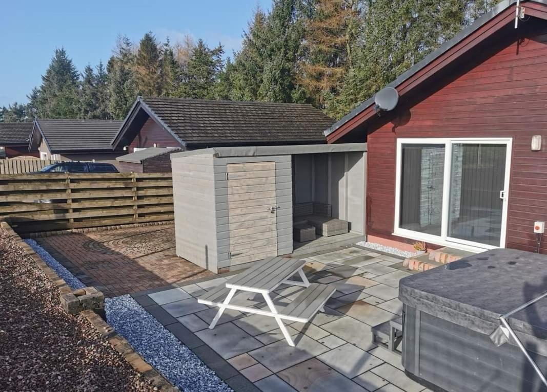 Cairnyard Lodges - Woodrow Beeswing Экстерьер фото